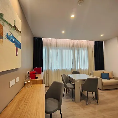 Carducci Art Guest house Oristano
