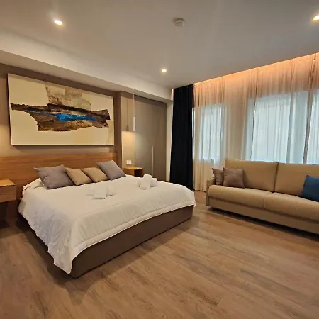 Carducci Art Guest house *