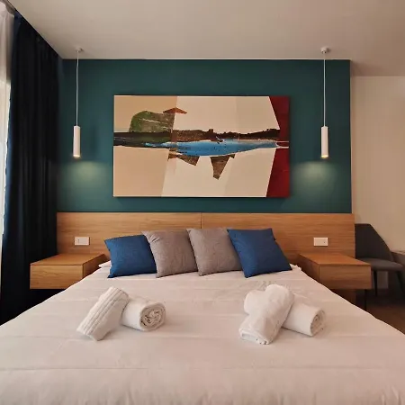 Carducci Art Guest house